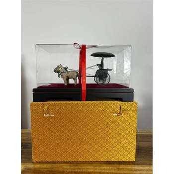 銅車(chē)馬工藝品16分之1二號銅車(chē)馬陜西西安會(huì )議禮品