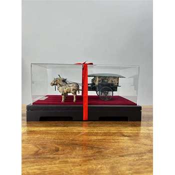 銅車(chē)馬工藝品16分之1二號銅車(chē)馬陜西西安會(huì )議禮品