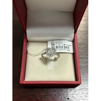 南開區(qū)鉆戒回收推薦-舊鉆戒變現(xiàn)要選對人-周大生鉆戒回收