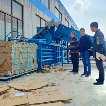 河北唐山海港區(qū)臥式120噸廢紙板液壓打包機塑料瓶壓包機