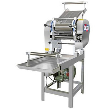 京牛商用面條機(jī)MT50自動(dòng)軋面條機(jī)京牛不銹鋼壓面機(jī)商用50型面條機(jī)