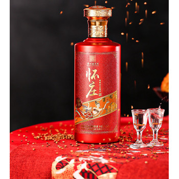 茅臺鎮(zhèn)懷莊醬香經(jīng)典酒