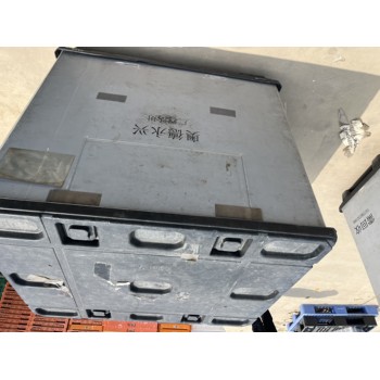 青島回收圍板箱電話收購(gòu)圍板箱回收二手塑料圍板箱周轉(zhuǎn)箱