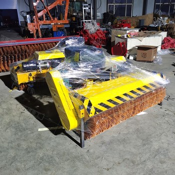 雪鏟車用伸縮掃雪刷安陽小型除雪設(shè)備廠家