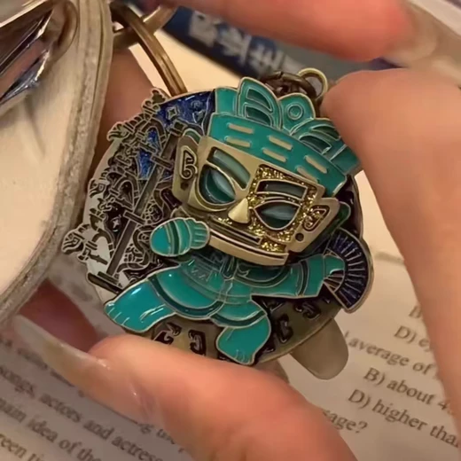 三星堆禮品掛件超火網(wǎng)紅變臉鑰匙扣深圳文創(chuàng)