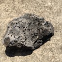 蜂窩狀玄武巖氣泡孔洞石多孔玄武巖浮石塊