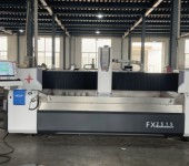 江蘇汽車玻璃加工中心FX2515CNC玻璃磨邊機