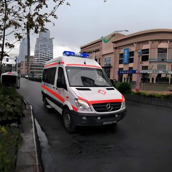 重慶墊江出院回家救護(hù)車租賃：長途跨省護(hù)送、異地轉(zhuǎn)院救護(hù)車、非急救救護(hù)車、演唱會(huì)保障