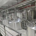 日產(chǎn)5噸精釀啤設(shè)備工廠型精釀啤酒設(shè)備廠家定制