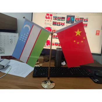 手搖旗、車載、國慶節(jié)店門口斜插，西安現(xiàn)貨旗幟廠