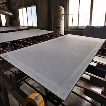 宜賓水泥壓力板建筑裝修經(jīng)濟(jì)適用又是新型板材