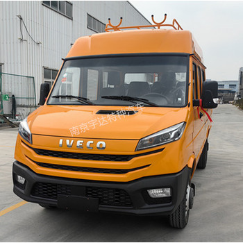 依維柯得意工程車供水搶修車電力搶險車市政養(yǎng)護工程車