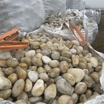 菏澤鵝卵石輸電工程光伏發(fā)電變壓器鵝卵石圖片大全