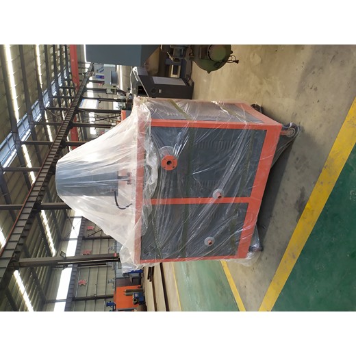 電磁變頻熱水鍋爐型號(hào)：180KW電磁變頻熱水鍋爐安裝方式：快裝鍋爐