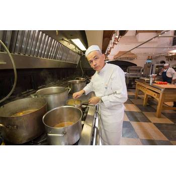 湖南長沙長沙出國打工一年能掙多少錢