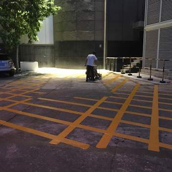 防城港碼頭消防車(chē)道劃線(xiàn)，單位大院道路劃線(xiàn)