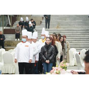 河南南陽(yáng)宛城區(qū)海外工作正規(guī)工簽