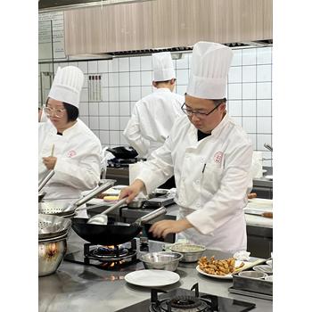 湖北仙桃三伏潭鎮(zhèn)海外工作一年能掙多少錢