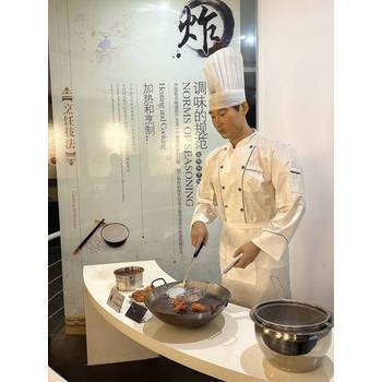 出國打工海外工作為高收入奮進(jìn)，出國勞務(wù)，40萬年薪前程似錦。