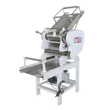 京牛商用壓面機(jī)MT60A全自動壓面片機(jī)60型立式食堂面條機(jī)