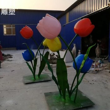 郁金香建筑雕塑，戶外擺放，戶外郁金香雕塑
