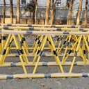 拒馬移動(dòng)護(hù)欄拒馬護(hù)欄鄭州安全隔離道路護(hù)欄