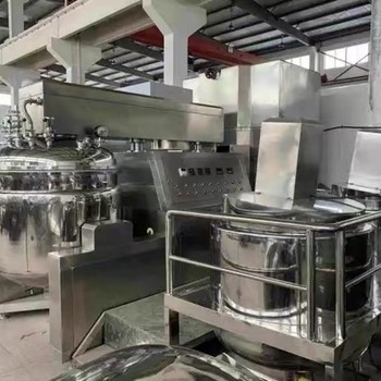 清遠清城飲料廠舊設(shè)備回收-不銹鋼反應(yīng)罐回收