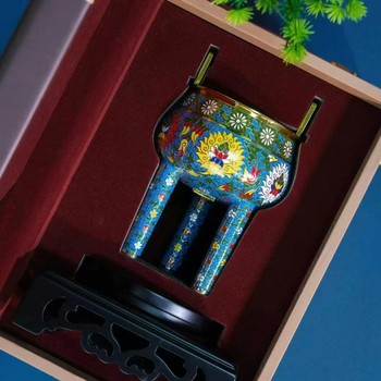 景泰藍(lán)《盛世華鼎》中國(guó)非遺景泰藍(lán)傳承人丁明鴻創(chuàng)作