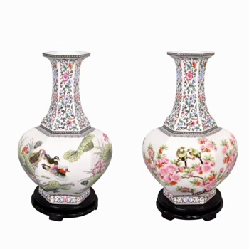 張松茂、徐亞鳳聯(lián)袂創(chuàng)作和天下六方鑲器粉彩對瓶