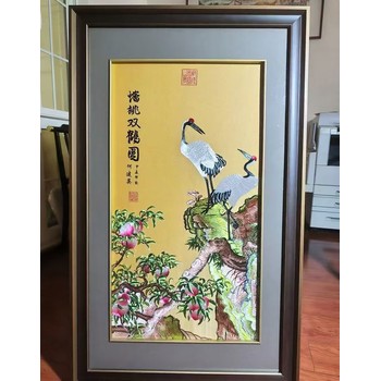 蘇繡非遺大師何建英獲獎國禮作品《蟠桃雙鶴圖》寓意美好吉祥