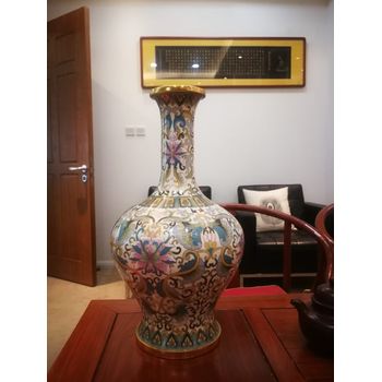 張向東大師創(chuàng)作景泰藍(lán)盛世如意福運(yùn)尊收藏價(jià)值