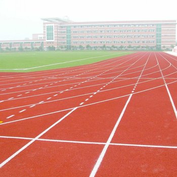 四川塑膠跑道施工-貴州籃球場鋪設-云南足球場包工包料