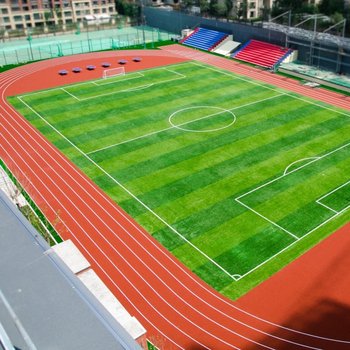 韶關塑膠跑道施工_云浮籃球場鋪設_梅州足球場包工包料