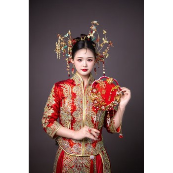 在大同想學新娘跟妝古風造型cos妝來小樂化妝培訓
