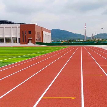 漳州塑膠跑道施工_泉州籃球場施工_南平足球場地坪