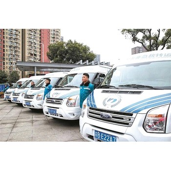 西安潤興私人救護車租賃轉(zhuǎn)運患者服務(wù)全國救護聯(lián)網(wǎng)