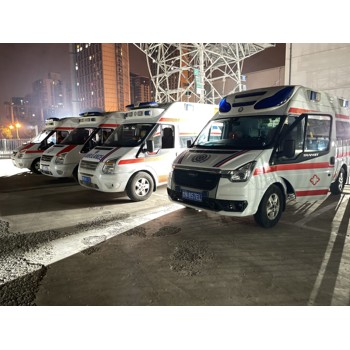 北京潤興長途救護車租賃護送病人服務費用按公里計算