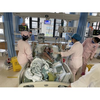 北京潤興轉院救護車出租跨城接送病人全國救護團隊