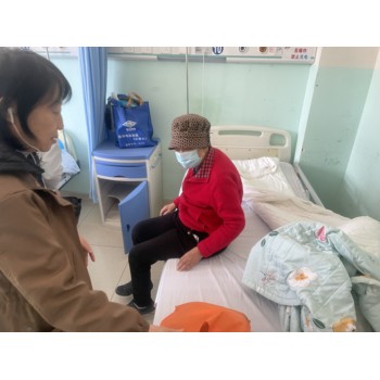 昆明潤興120跨省救護(hù)車出租/轉(zhuǎn)運(yùn)接送患者服務(wù)/服務(wù)平臺(tái)