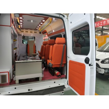 北京潤興比賽救護車出租接送病人跨省服務隨車配備醫(yī)護服務