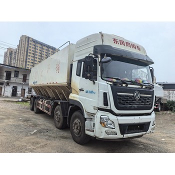 二手后八散裝飼料車(chē)轉讓