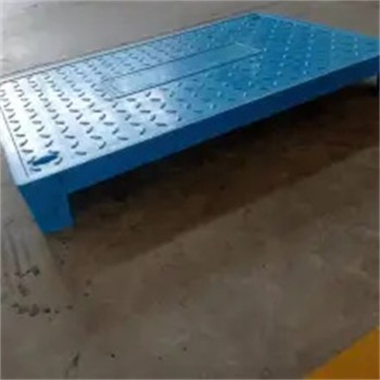中天復合電纜溝蓋板電力蓋板質(zhì)地堅實性強