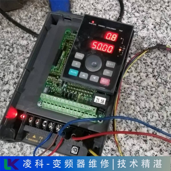 丹佛斯變頻器過(guò)熱維修發(fā)燙