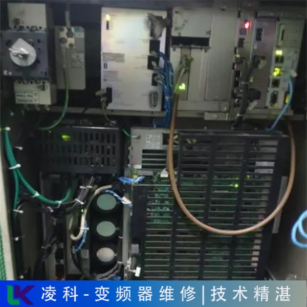AB變頻器報(bào)OH過(guò)溫維修上電鍵盤(pán)無(wú)顯示