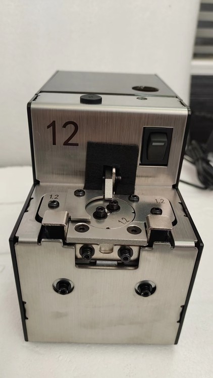 81568200-6.jpg@750w_750h_90Q