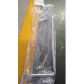 小松GD825A-2冷卻器管道235-809-4410