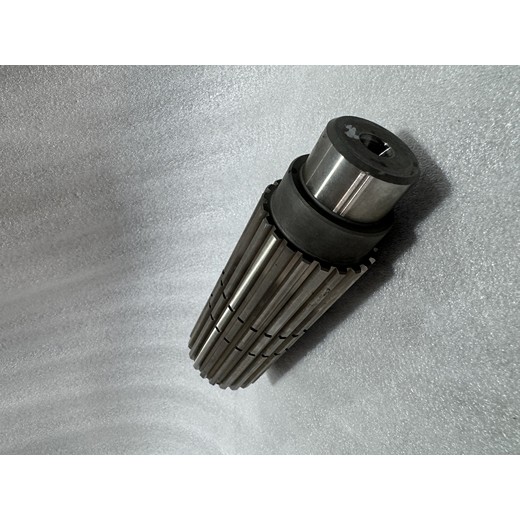D65PX-12齒輪軸14X-12-11411