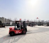 挖掘機(jī)培訓(xùn)學(xué)校學(xué)鏟車工培訓(xùn)叉車司機(jī)駕駛培訓(xùn)學(xué)電焊裝載機(jī)