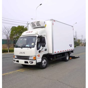 金華6.8冷藏車新車價(jià)格6.8米冷藏車價(jià)格及圖片及價(jià)格表