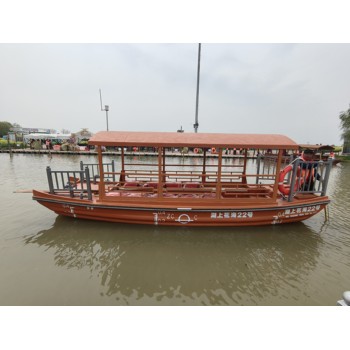 670木質(zhì)搖櫓船中式仿古手劃船景區(qū)旅游觀光船